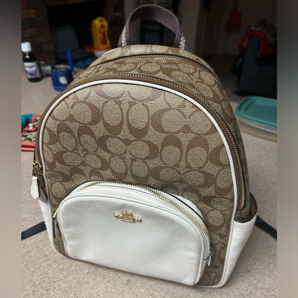 Signature canvas Coach Backpack - Picture 12 of 17